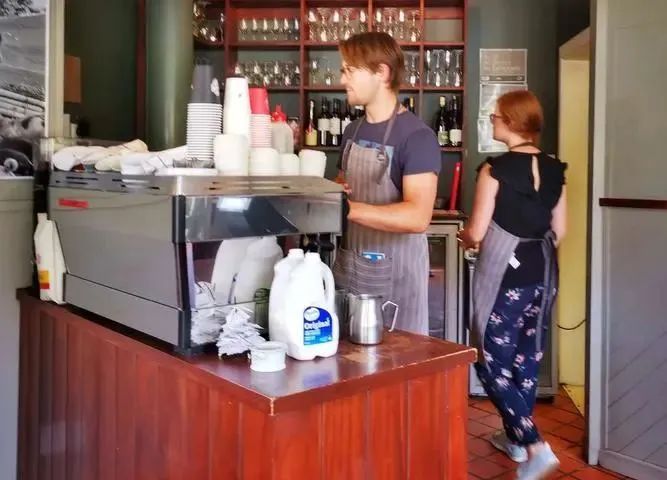 1716717472657654.jpg 5.jpg